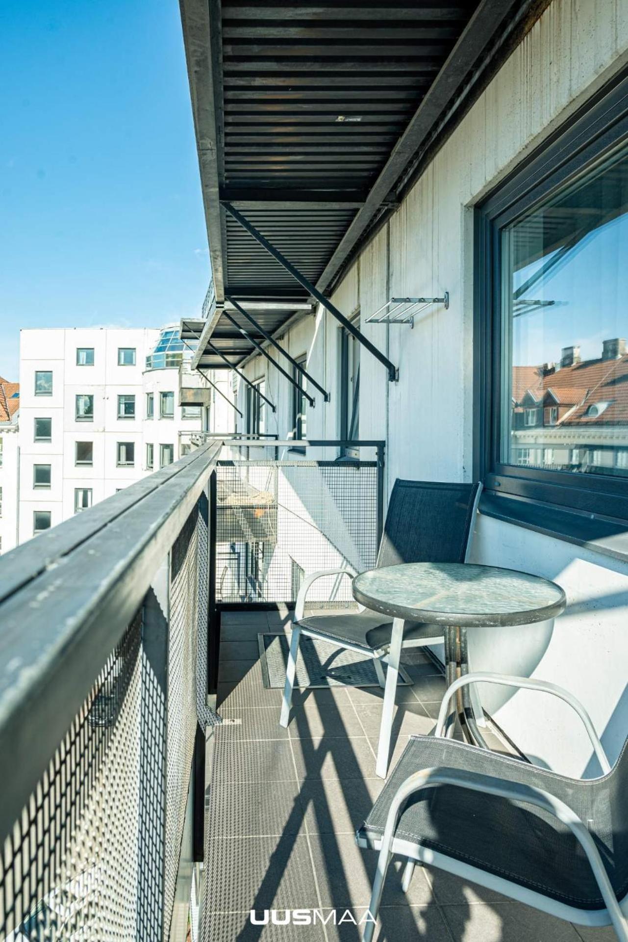 Apartment Araksi Hosting